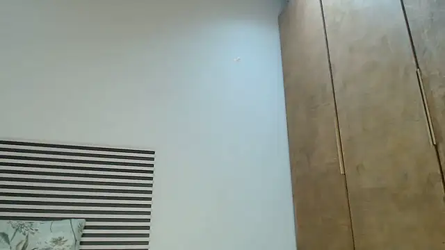 _MoniqueLovay_ - anal fingering