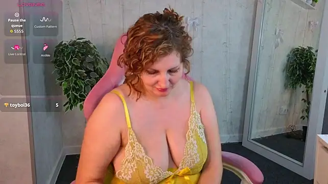 Sindy_Ortega - suck your finger