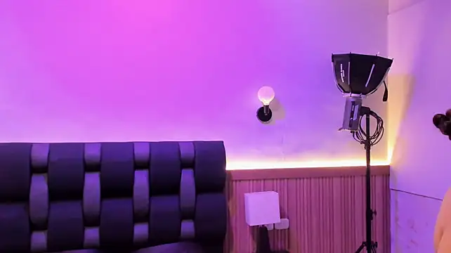 Maily_zanss - Control 4 Min😈