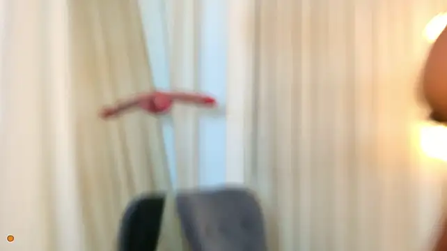 Lissetlong69 - Topless in front of the mirror