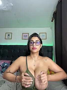 Lovely_violet13 - 🍒Riding dildo!🍑