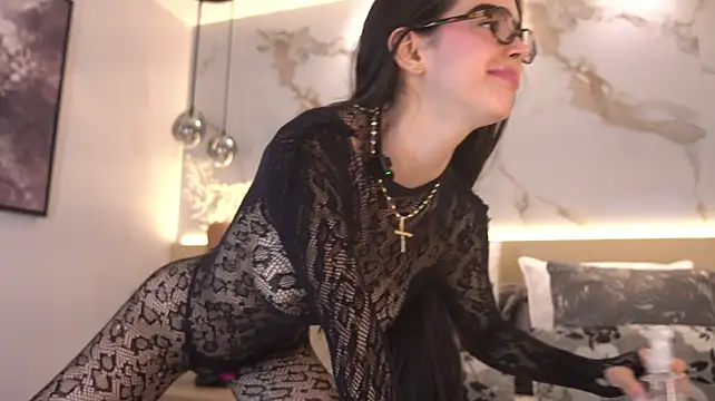 SolAvelar - Sensual striptease and dance naked✨