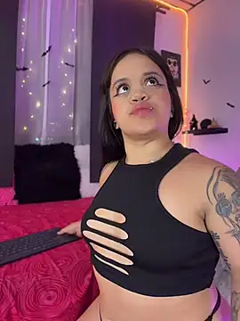 SussyRoxy_ - TWERK NO PANTY + OIL ASS