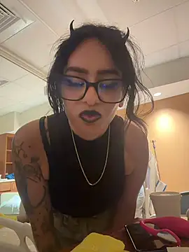 Controllercutie - He eats my ass