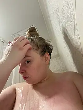 DeniMilkyyyyy - FREE 3 SQUIRT VIDEOS FOR U PM