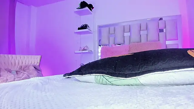 Emili_clark - 😘CUM 😊CONTROL 3MIN🍒