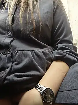 Office_Albertina - Video of squirting as a gift in pm💦