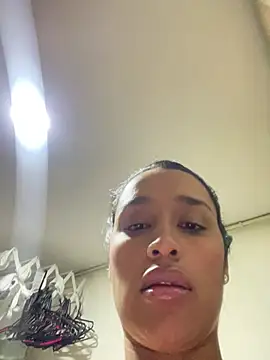 KatalinnaBrown - now show long squirt
