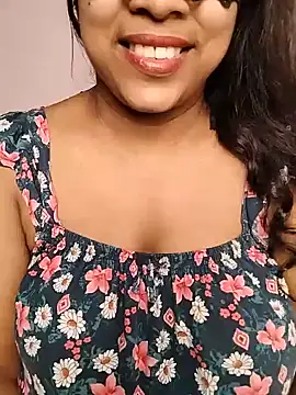 Quite_Malsha - Ass 3fingar 5min🥵