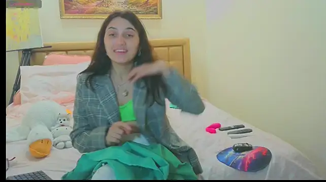 Iren - show tits