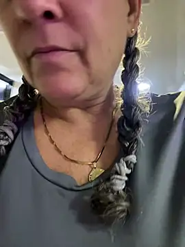 Misevie - suck and spit big boobs in ofic