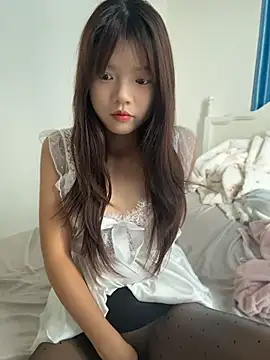 Youbaby-Love - 脱掉上衣揉胸