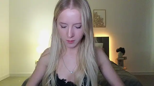Adele_armass - Dance with shaking ass