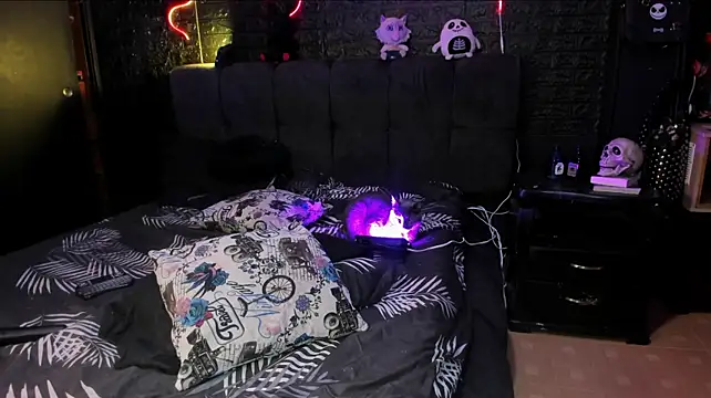 Noctara_voss - SUCK DILDO DEEP DOGGY STYLE