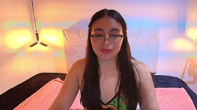 MiaWils_ - SHOW OIL IN BIG ASS NUDE 🍑🔥