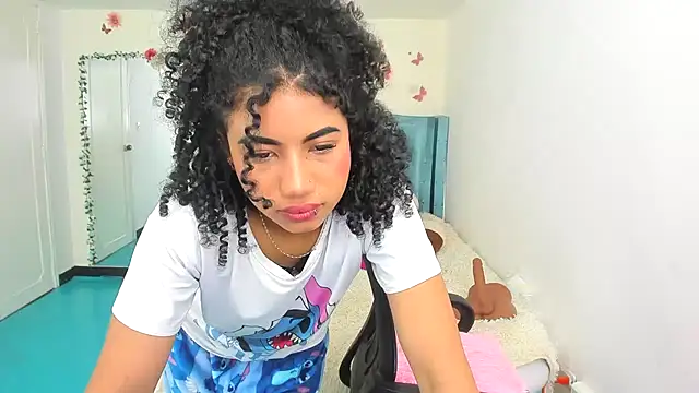 Alma_rovers - naked squirting