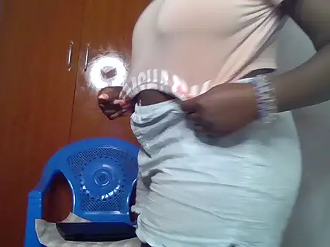 Magestictemptress - Choose your killer squirt or creampie?