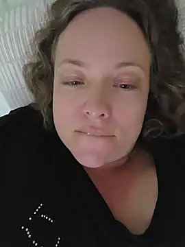 Julimonroe - Suck my 13inch BBC dildo 🔥