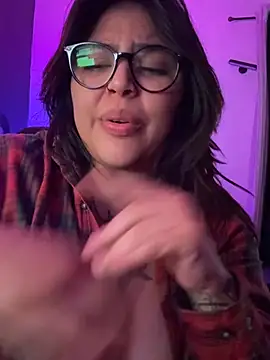 Miacanela_xo - warm me up💦