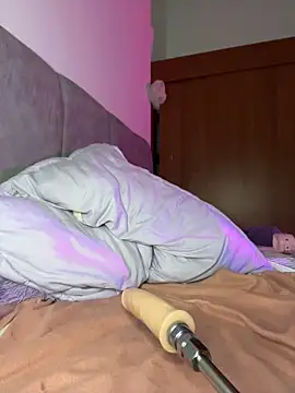 Aly_ix - Control machine 3 min + Orgasm