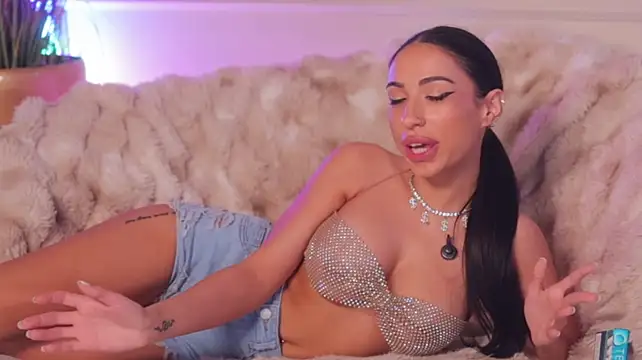 Anais_Bloom - Boobs Out & Spit On Them💌