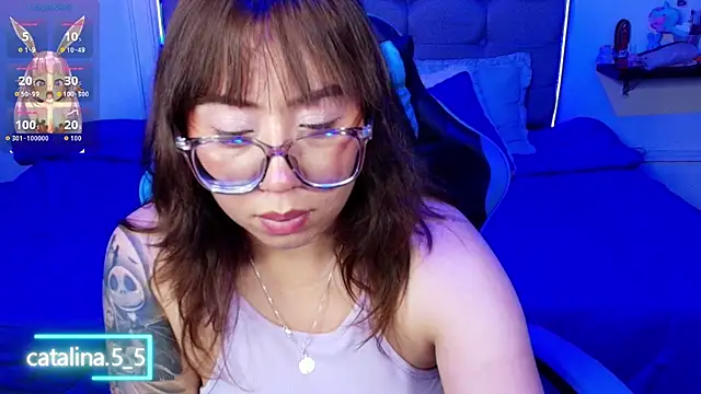 Kata_Bigboobs - two fingers in my pussy