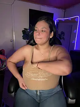 Isabella_boobd