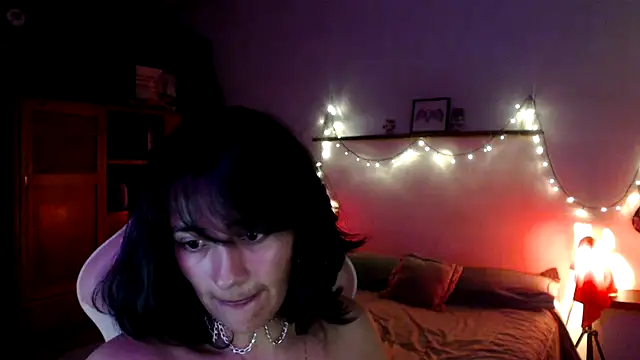Venus_666 - fuck me with my new toy