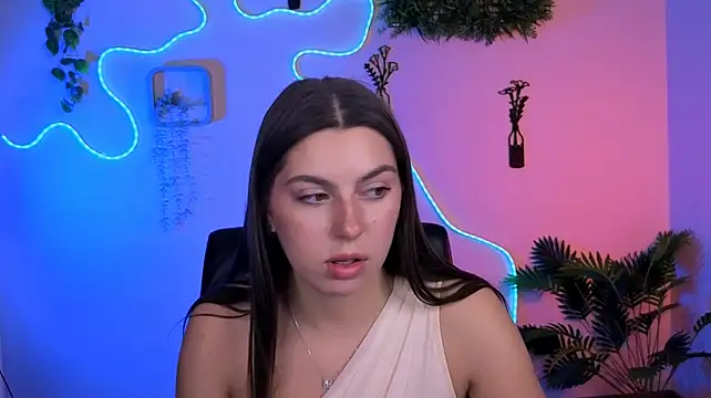 Amalialowell - show ass in panties