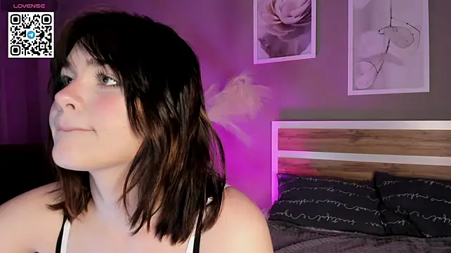 Siren_Alexa - Doggy twerk with cute ass
