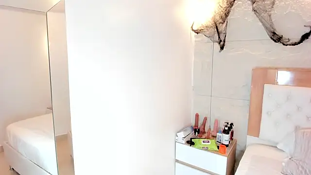 NINAMARTINS - Deep Throat+ a lot of saliva very ric 🍆