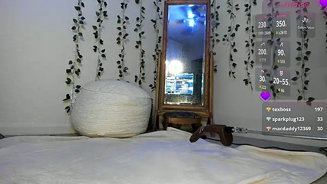 Peaches_N_Kreme - Squirt