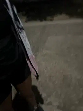 Broken_Latina_Whores_JE - finger on my pussy 🔥