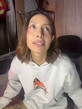 AnnaKimura_ - Fuck machine in doggy, soles to camera