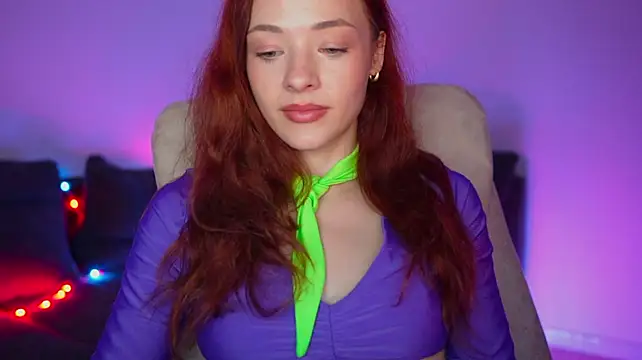 MiaRouge - TITS PLAY