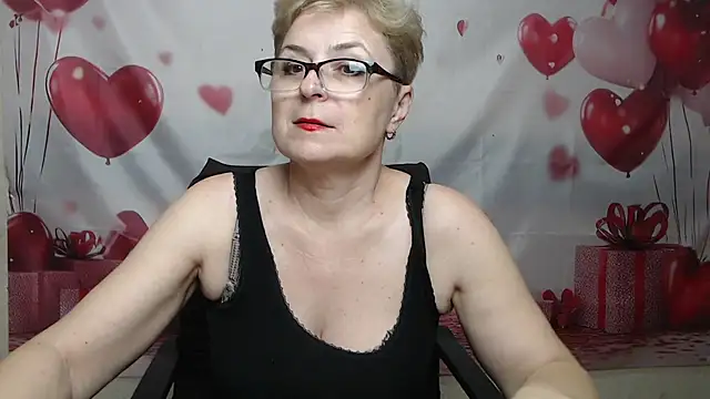 EmiliaGree - Make me tremble, moan, and get wet