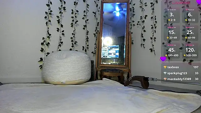 Peaches_N_Kreme - Squirt