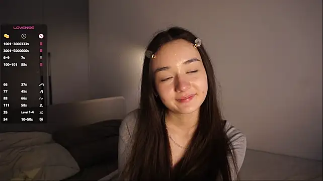 CharoletteStuddard - Take off my sexy bra