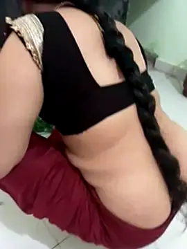 Komal_Bhabhi4u - Naked doggy walk