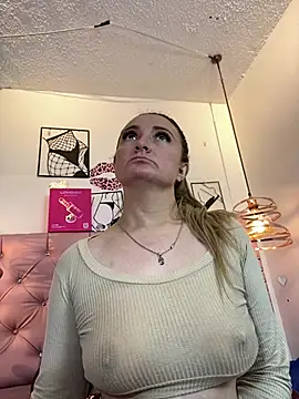 Antonella87 - plug in ass