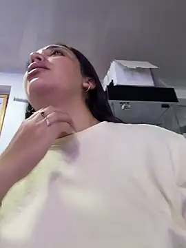 Hannahoff - Spanks ass in the car