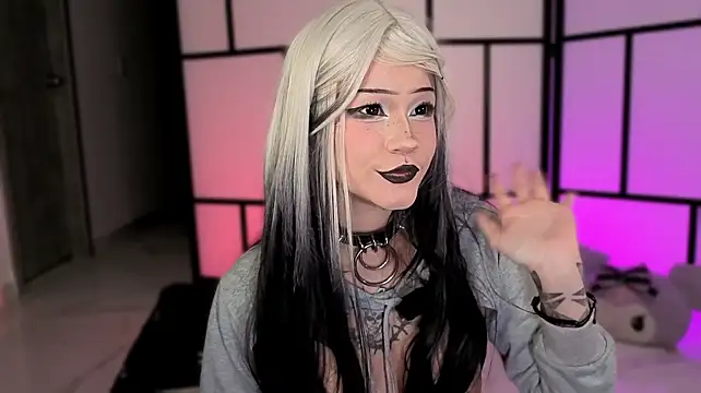 Damnliciousss - 🖤make me hornyy🖤
