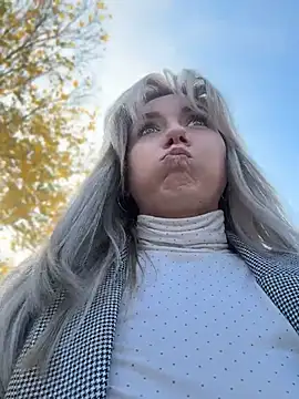 Crazy-Rosa - Hi guys 💋play with me