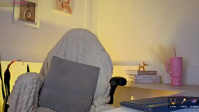 NebetColin - 🍑🍓Position Doggy and plug anal🍑🍓