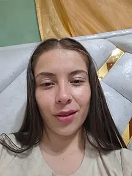 Emmasweet_Val - Bounce tits without bra 😈🥵