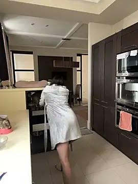 AliceVelour - Dildo in pussy and orgazm