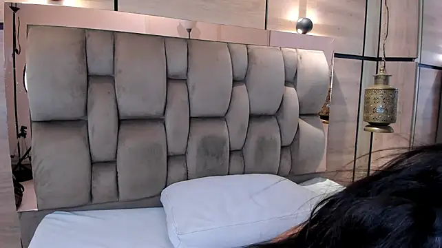 Valery_cold - View doggy and spank ass hard