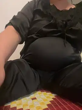 Emy-19 - milk tits