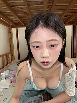 Cunnm-MM - 上空开合跳20个