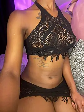 Naughtynovaaa - Use a dildo